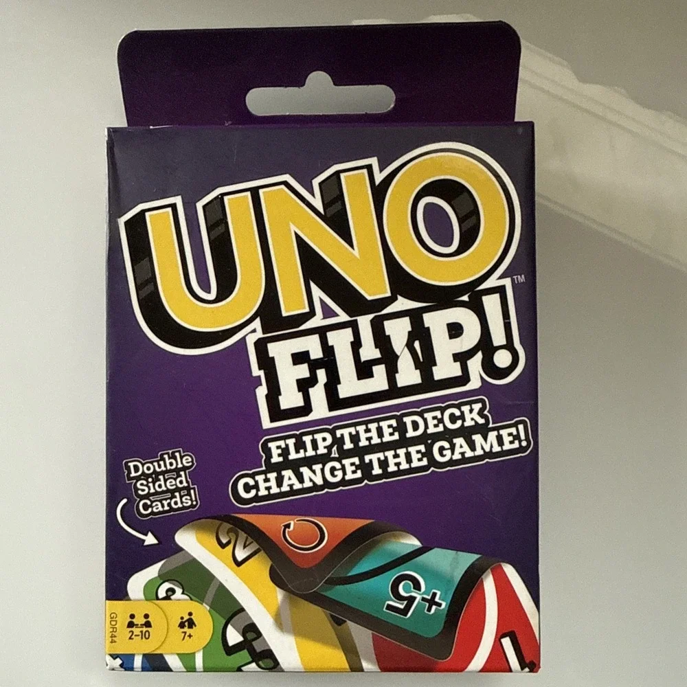 Mattel UNO Flip GDR44 Double‎ Sided Card Game for 2-10 Players Ages 7Y+